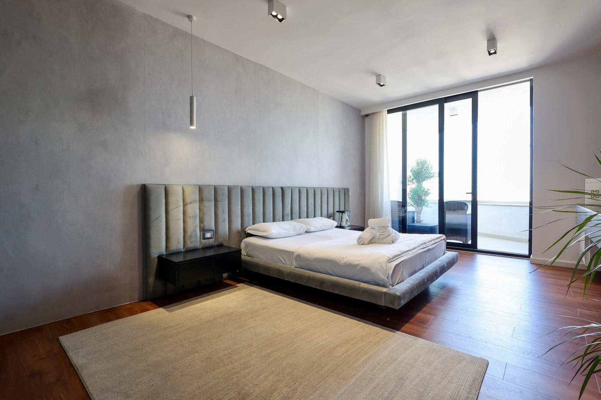 Sea View Apartment