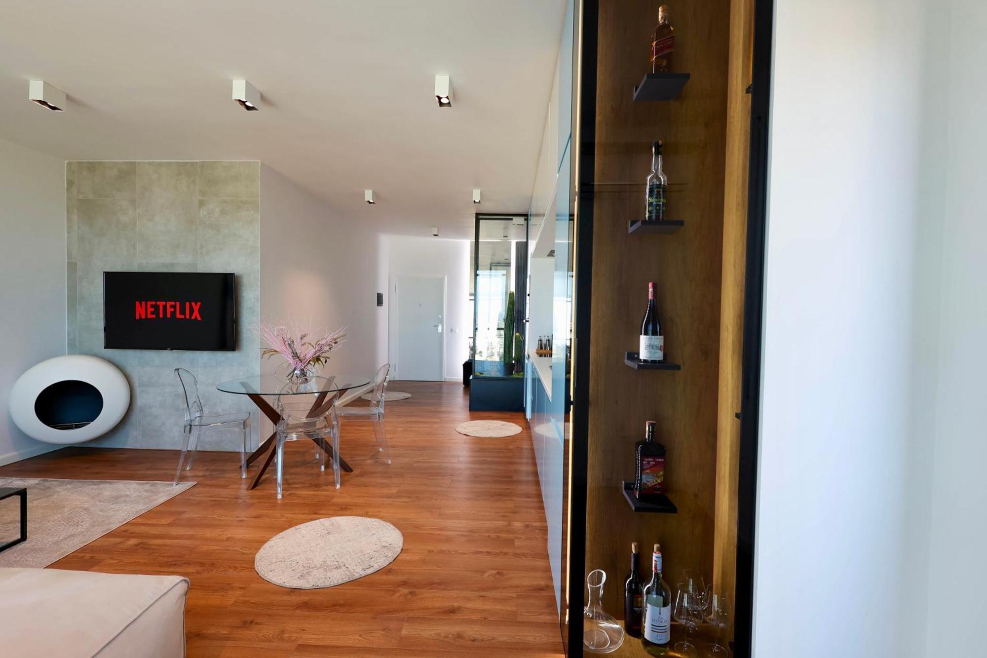 Sea View Apartment